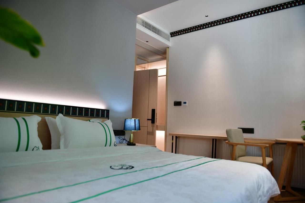 Xishu Garden Inn - Travel Agency Service - Car Rent Service - English Speaking Chengdu Eksteriør bilde
