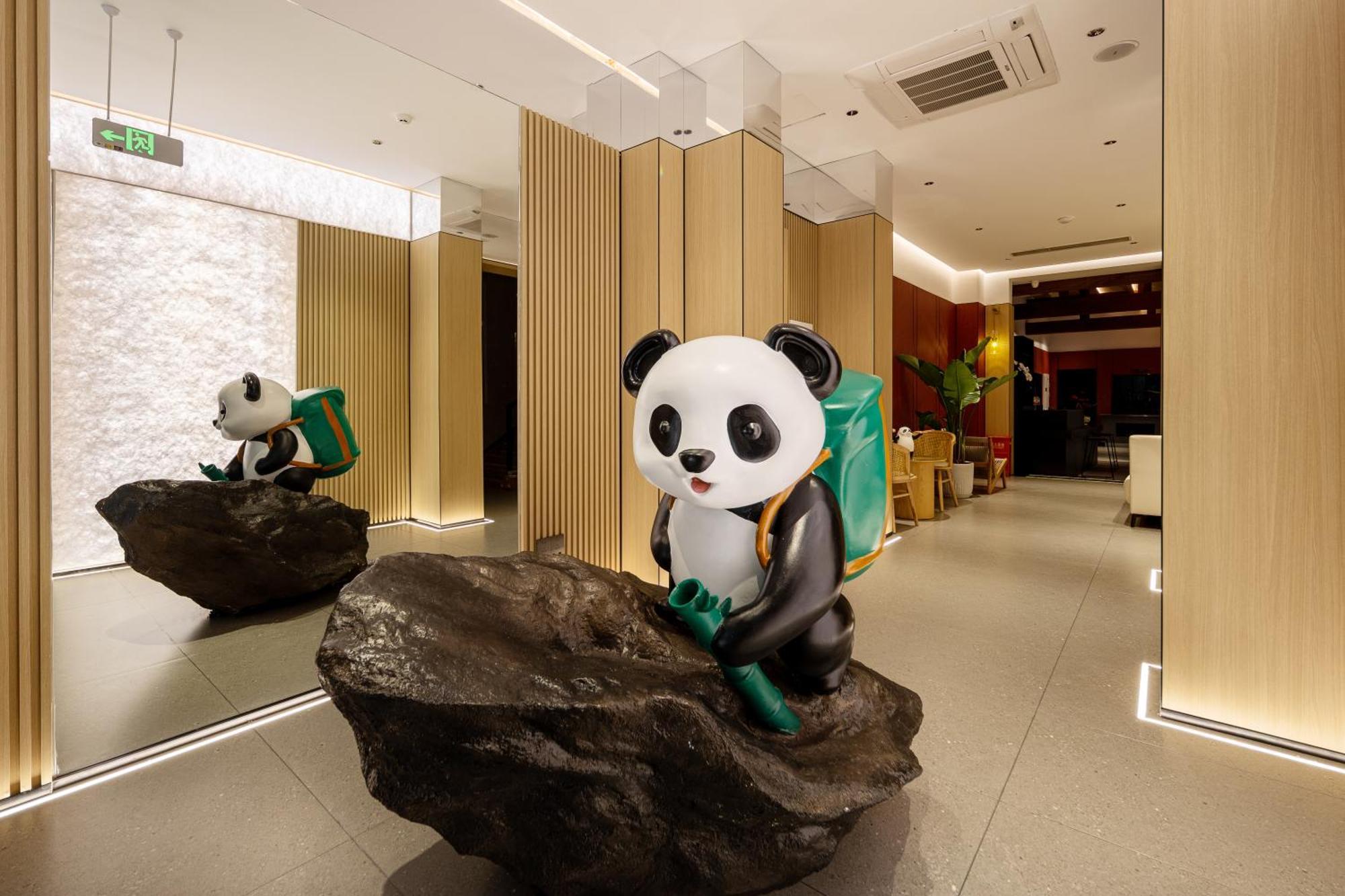 Xishu Garden Inn - Travel Agency Service - Car Rent Service - English Speaking Chengdu Eksteriør bilde