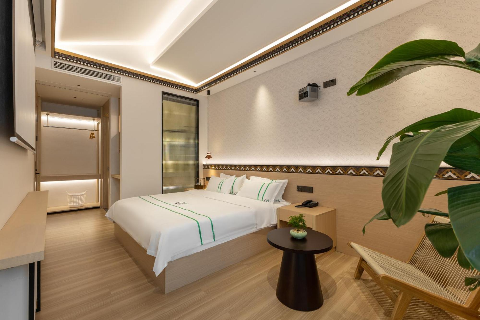 Xishu Garden Inn - Travel Agency Service - Car Rent Service - English Speaking Chengdu Eksteriør bilde
