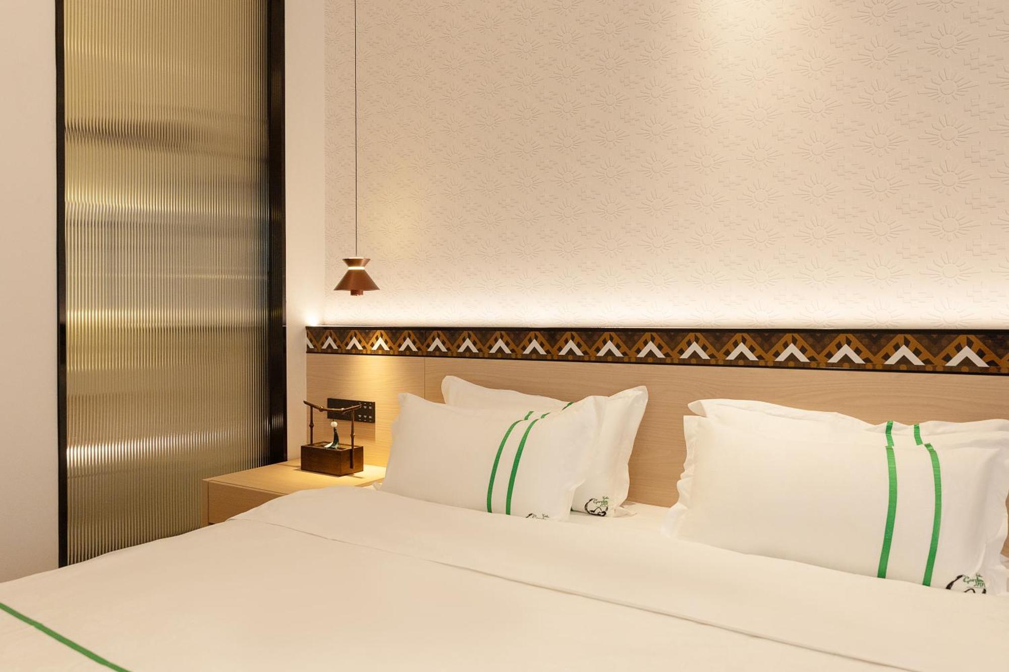 Xishu Garden Inn - Travel Agency Service - Car Rent Service - English Speaking Chengdu Eksteriør bilde